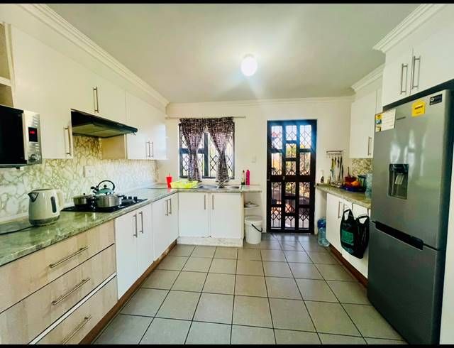 2 BEDROOM HOUSE FOR SALE IN INANDA